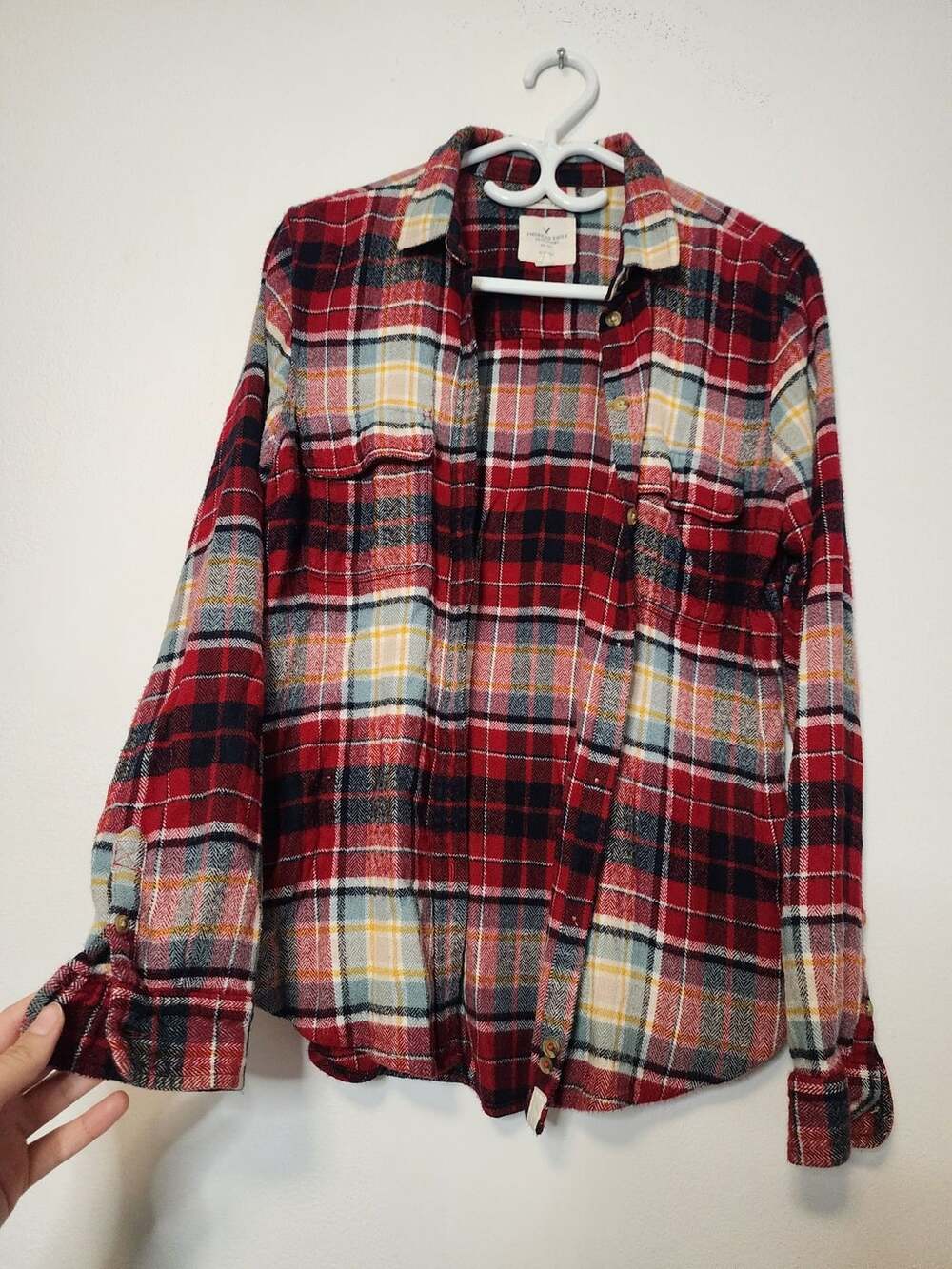 American Eagle Women Red Plaid Flannel Shirt Size M